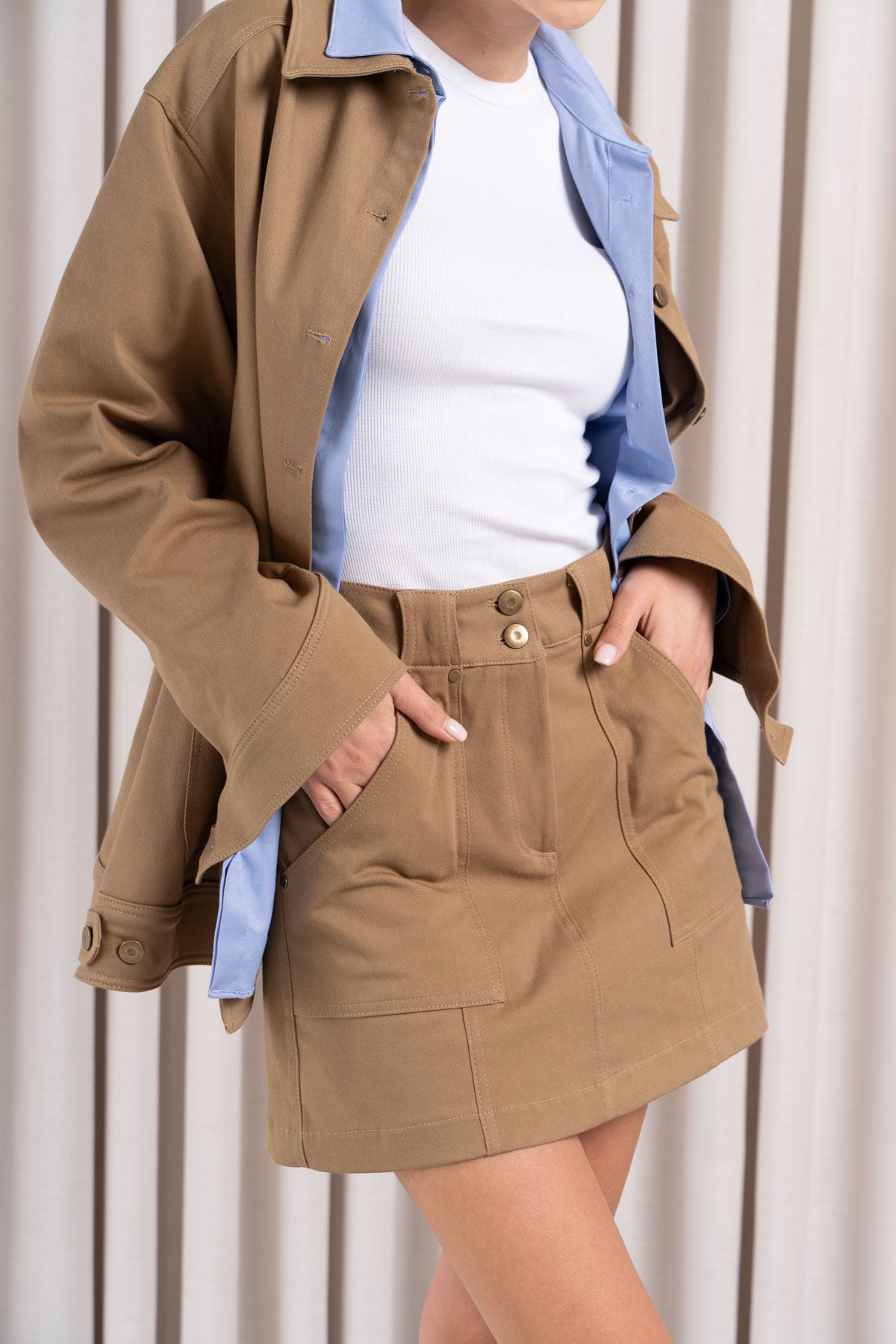 تنورة رينيتا