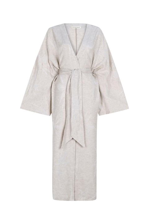 İla Kimono