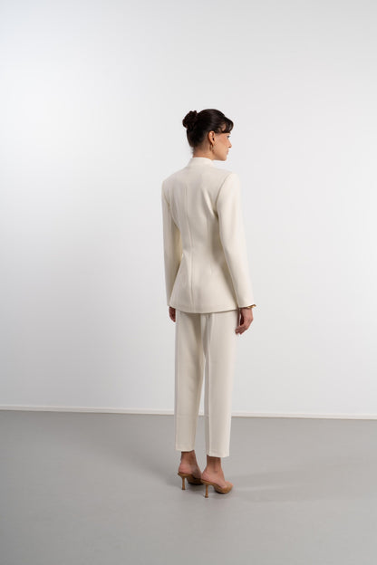 بنطلون ميتيس